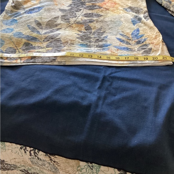 Coldwater Creek top - Picture 8 of 8